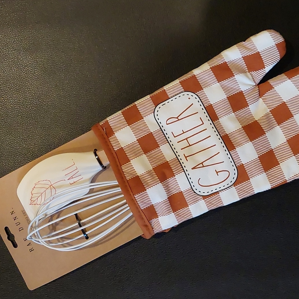 NEW RAE DUNN 3 Piece Baking Set